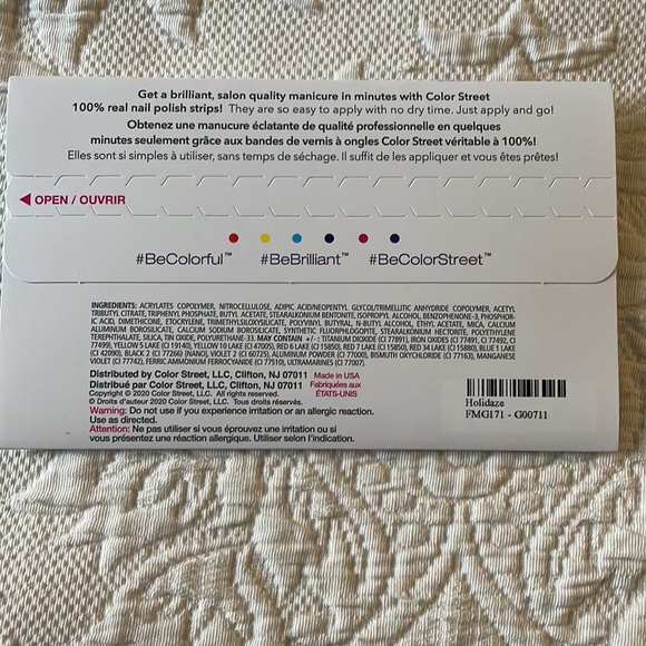 Glittery Color Street Nail Polish Strips - Picture 4 of 4